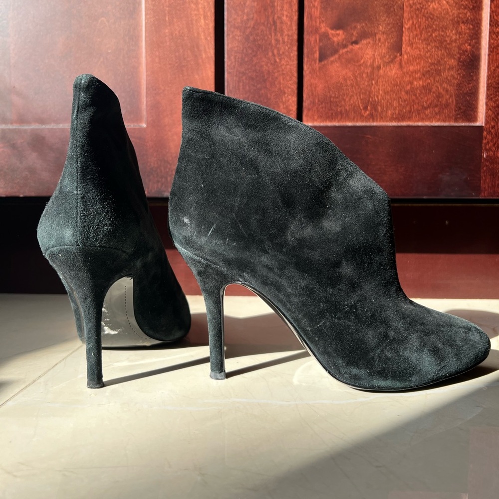 Vince Camuto Black Suede Heeled Ankle Boots